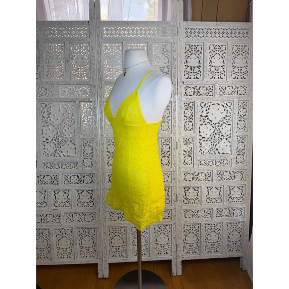 Victorias Secret Neon Yellow Lace Cami Lingerie Nightgown Sz S Romantic Angel - Picture 4 of 7